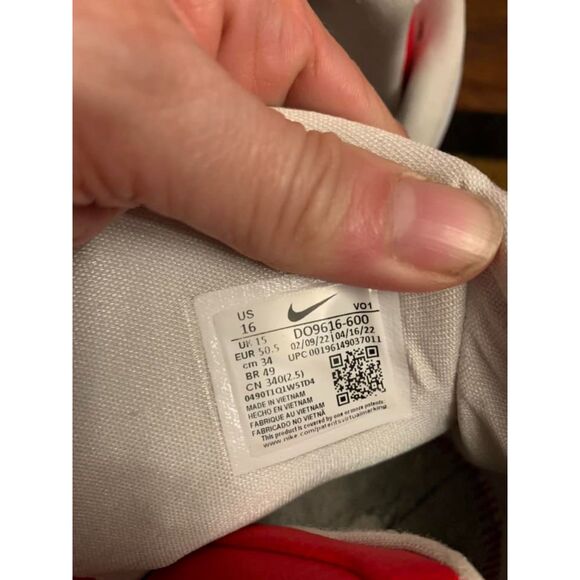 Nike Men 16 Kyrie Infinity TB Basketball Shoes Red White DO9616-600 High Top EUC - Picture 7 of 8